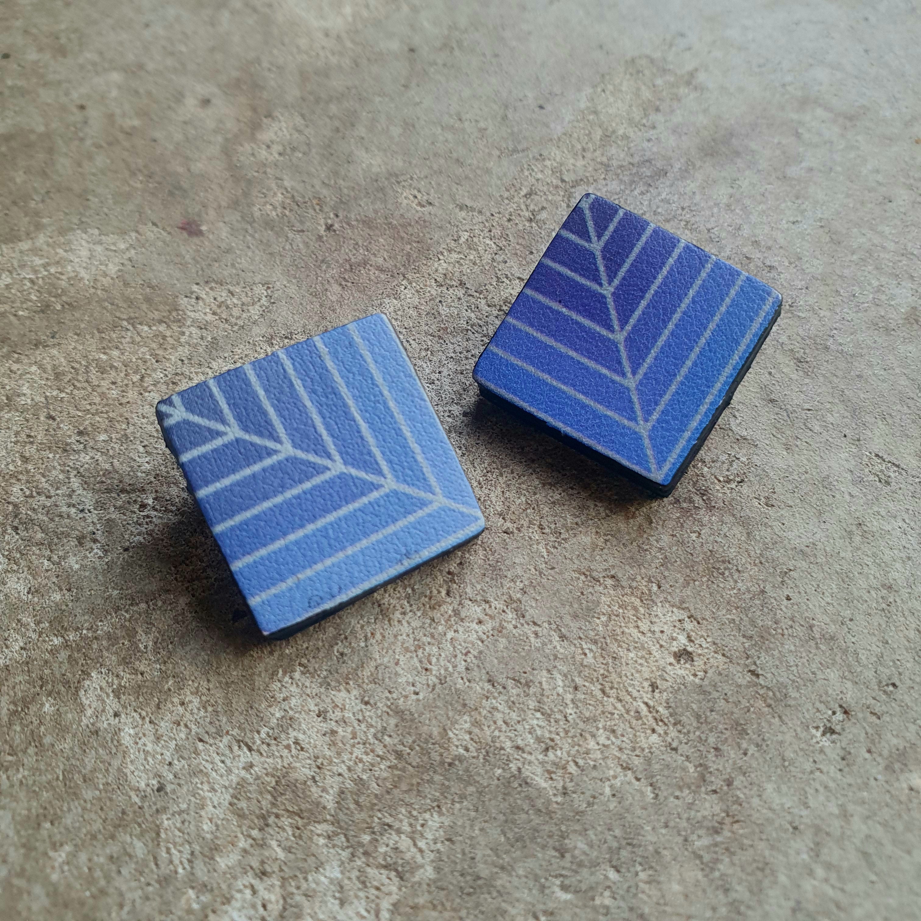 Blue colour fade studs