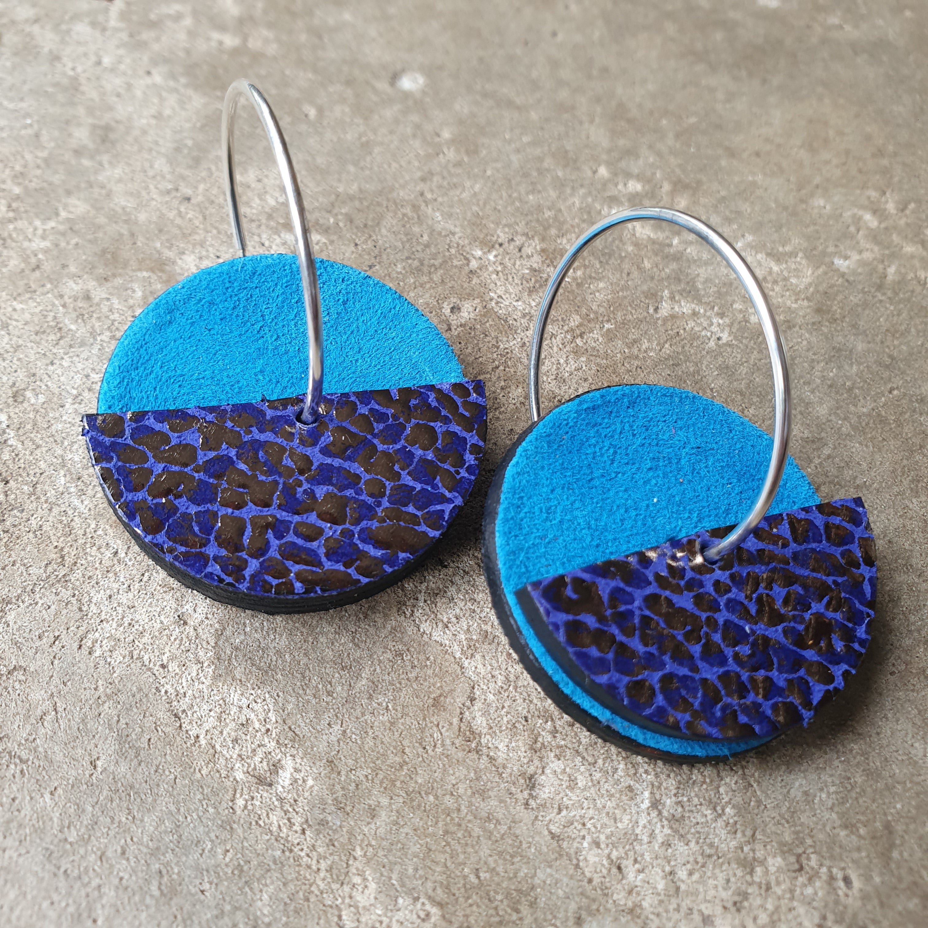 Crackle glaze hoops