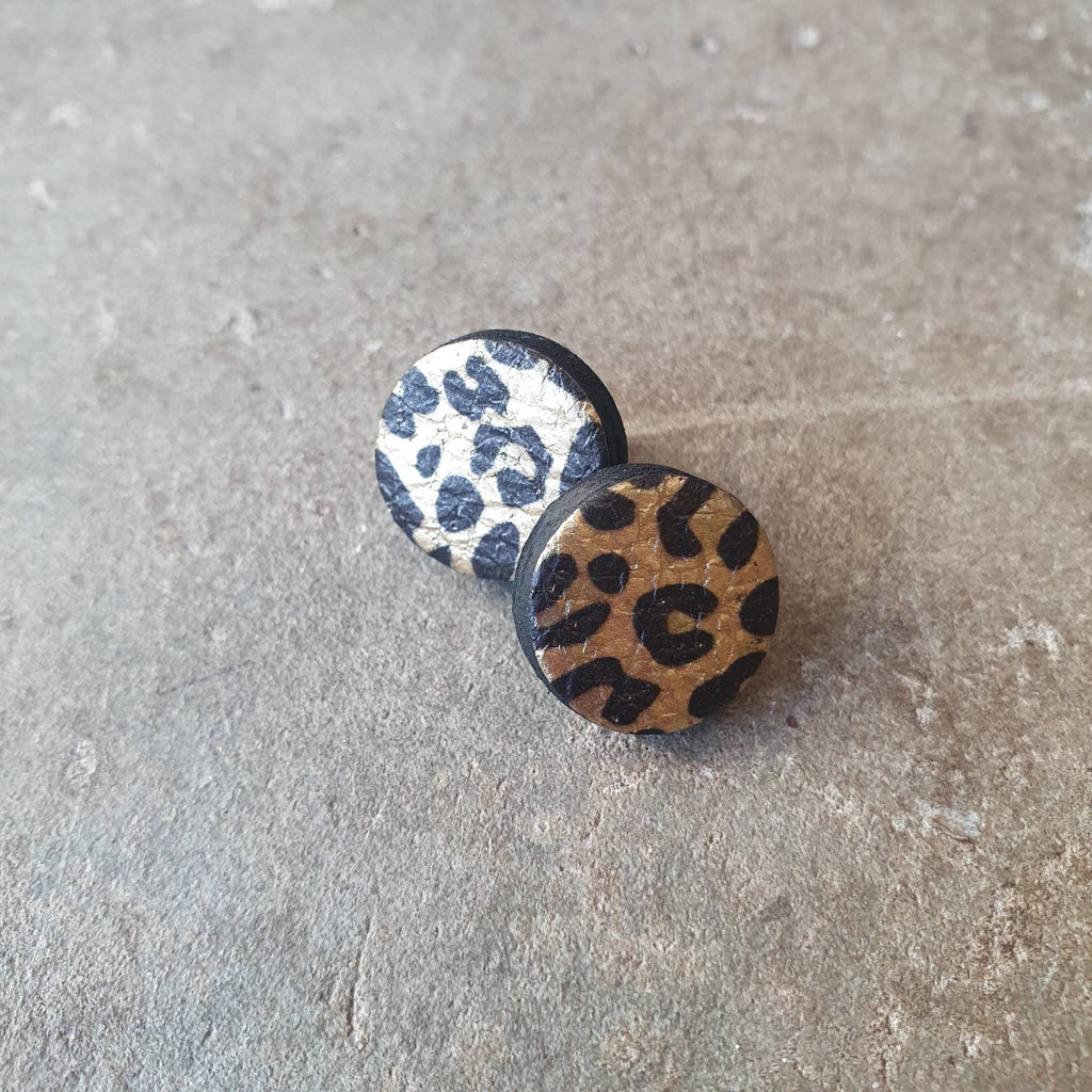 Leopard print chubby stud earrings